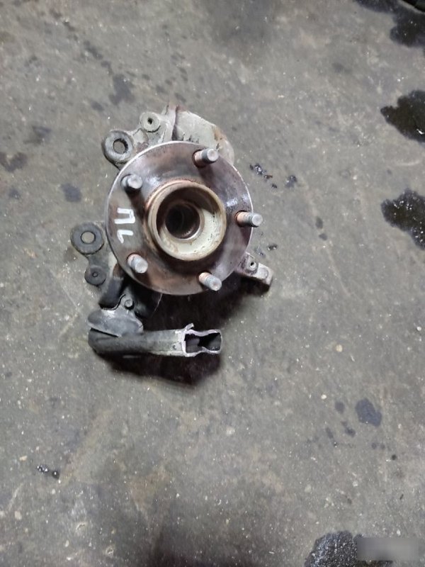 Кулак поворотный Ford Focus 2