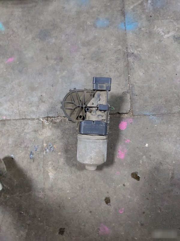 Мотор стеклоочистителя Peugeot 206