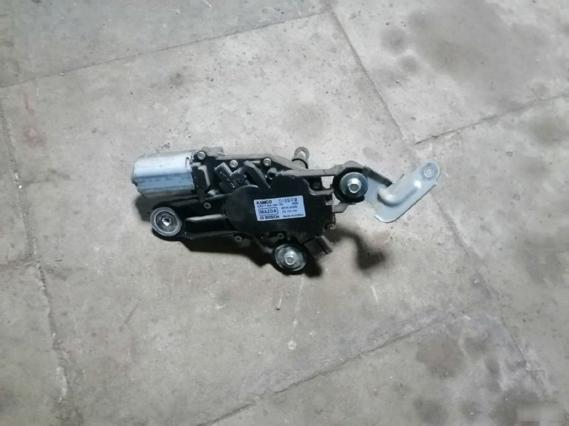 Моторчик стеклоочистителя Mazda 3