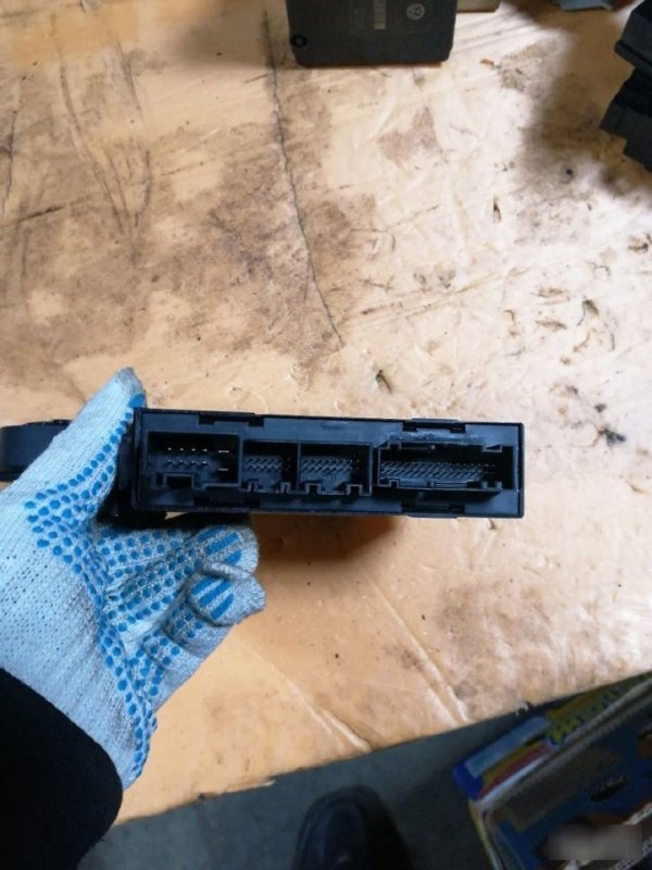 Моторчик стеклоподъемника Porsche Cayenne 955