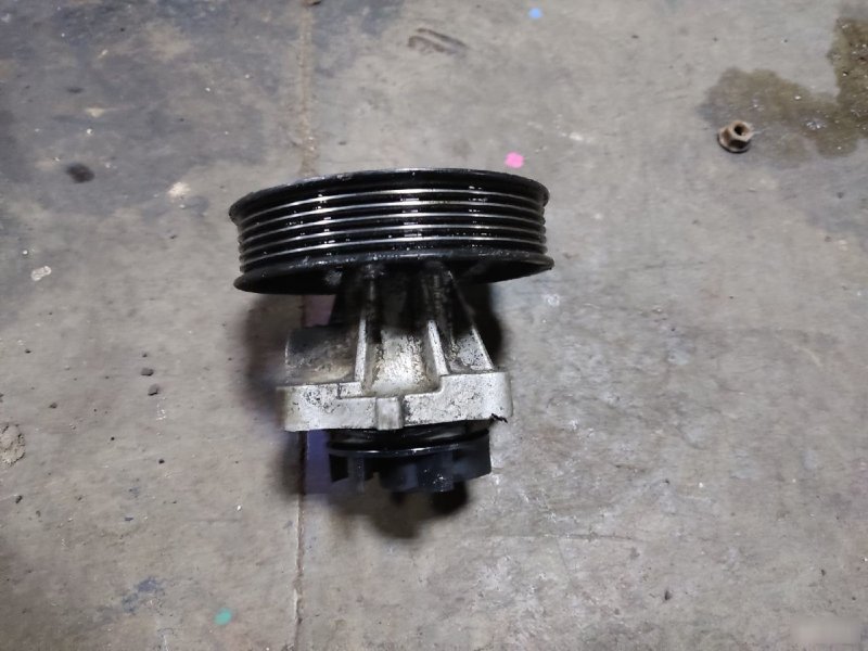 Насос водяной Opel Combo