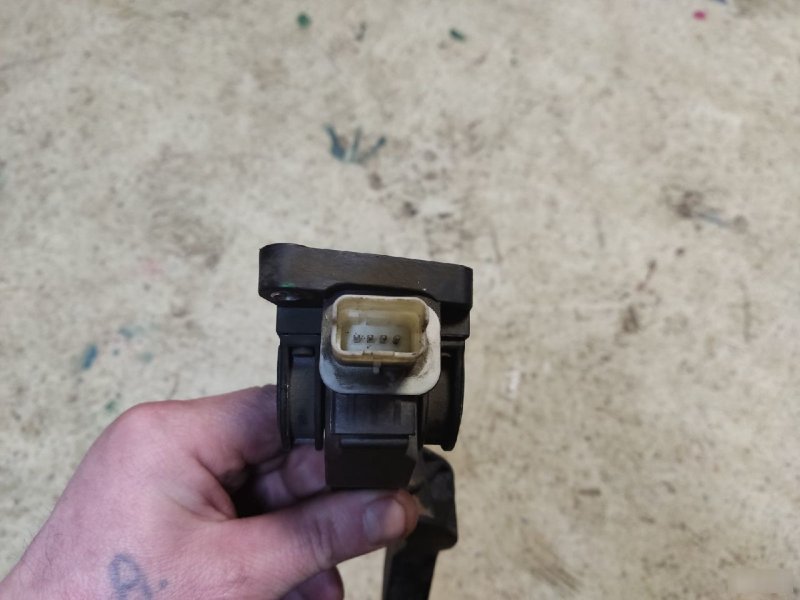 Педаль газа Peugeot 206