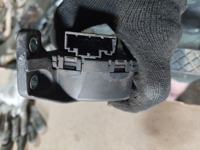 Педаль газа Audi A6 C6