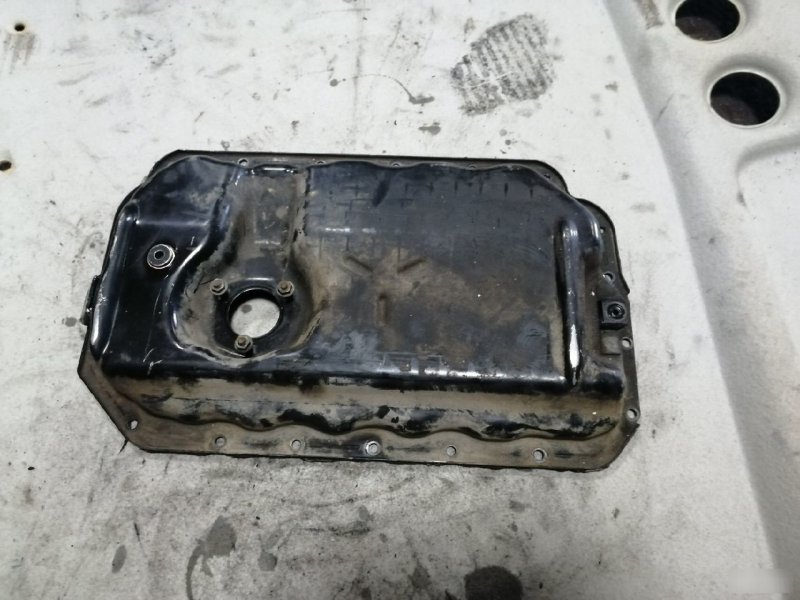 Поддон двигателя Audi A6 C6