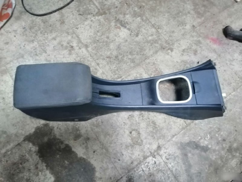 Подлокотник Haima 3