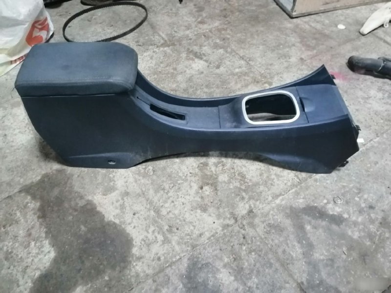Подлокотник Haima 3