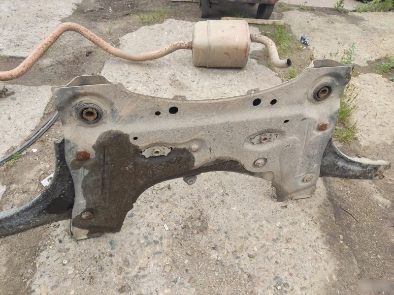 Подрамник Renault Megane 3