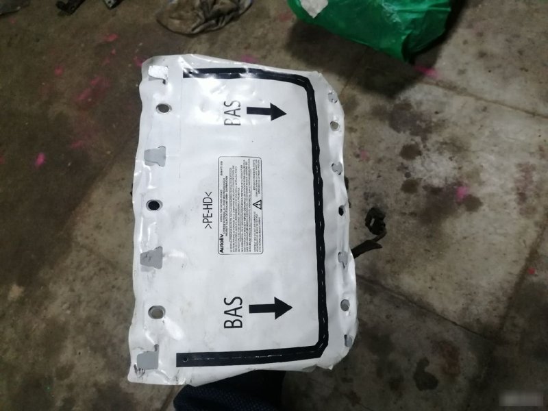 Подушка безопасности в торпеду Citroen C4