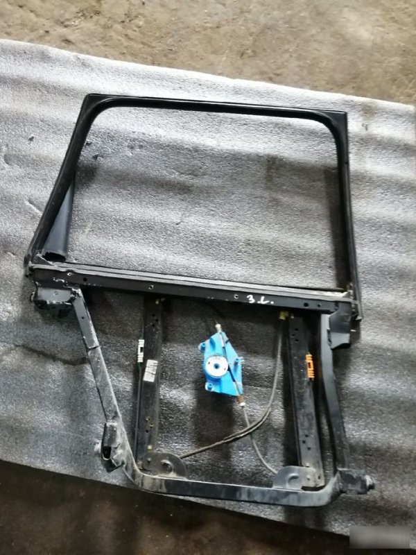 Стеклоподъемник Porsche Cayenne 955