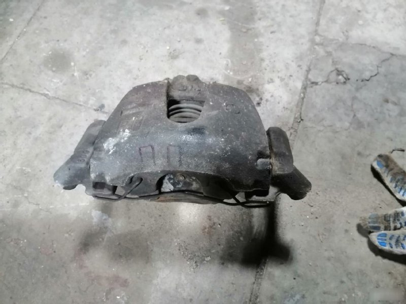 Суппорт тормозной Mazda 3