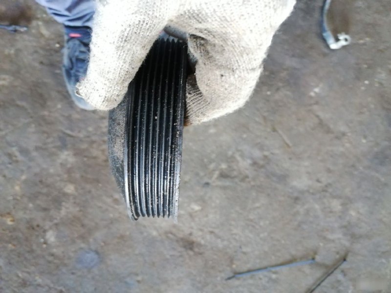 Шкив помпы Porsche Cayenne 955