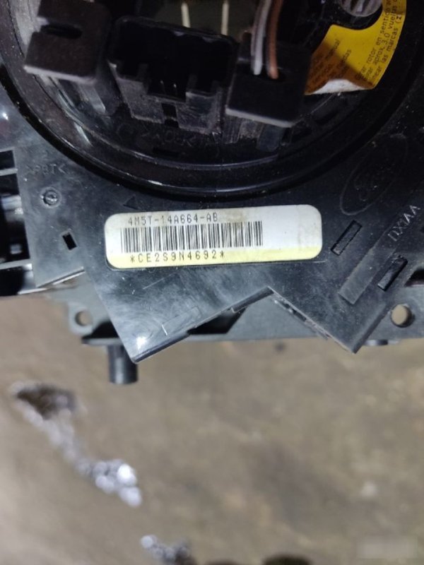 Шлейф подрулевой SRS Ford Focus 2