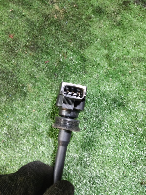 Катушка зажигания Nissan Tiida C11