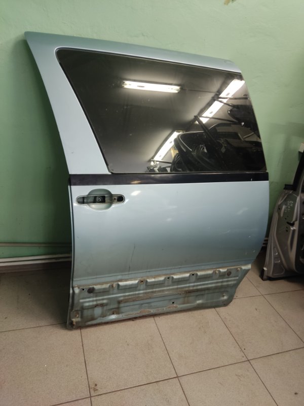 Дверь сдвижная левая Toyota Estima Lucida