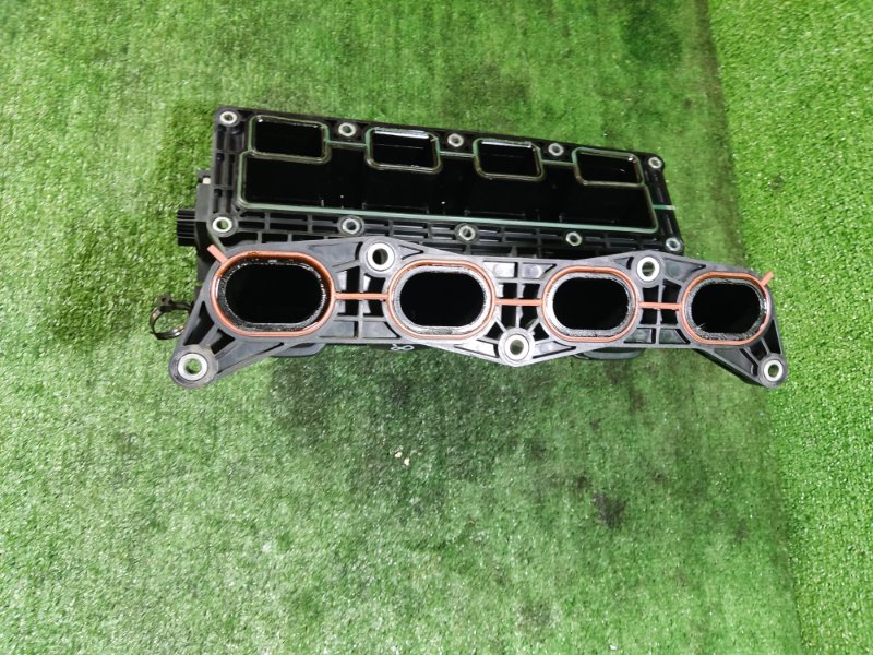 Впускной коллектор Nissan Sylphy