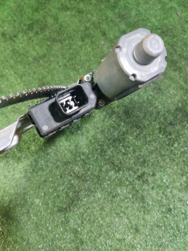 Стеклоподъемник Opel Astra H