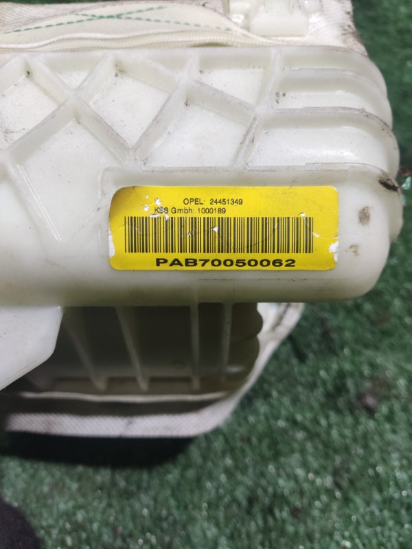 Подушка безопасности в торпеду Opel Astra H