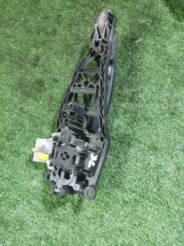 Ручка двери Opel Astra H