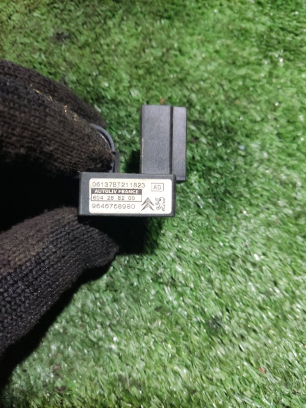 Датчик AIR BAG Citroen C4