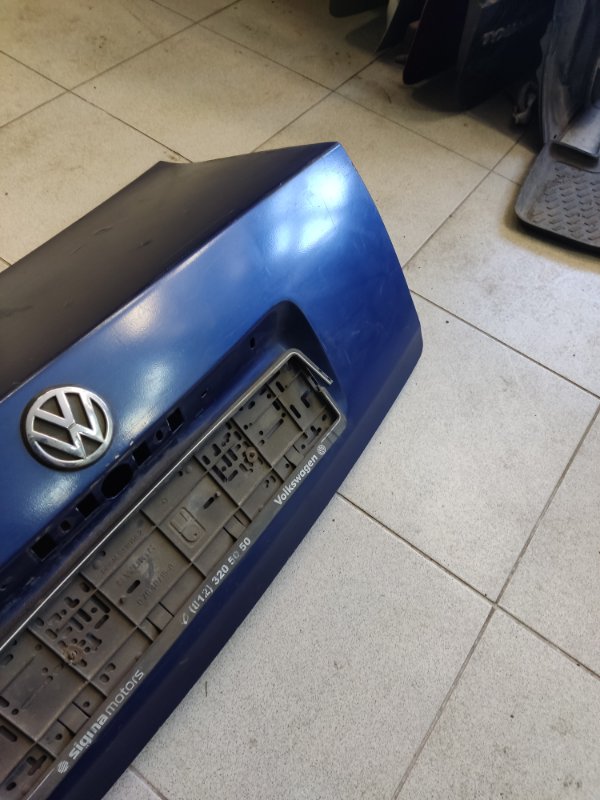 Крышка багажника Volkswagen Passat B5