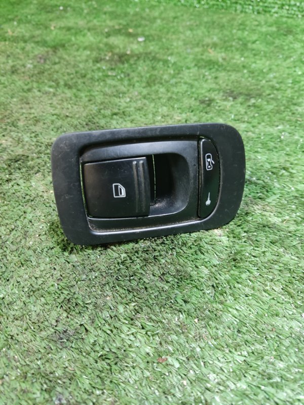 Кнопка стеклоподъемника Porsche Cayenne 2006 955