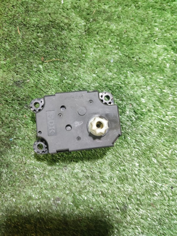 Моторчик заслонки отопителя Renault Megane 2