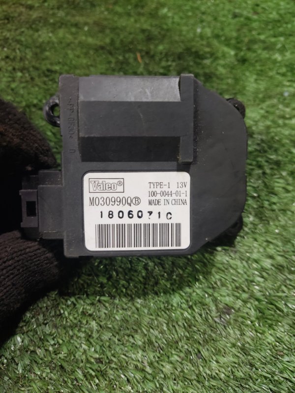 Моторчик заслонки отопителя Renault Megane 2