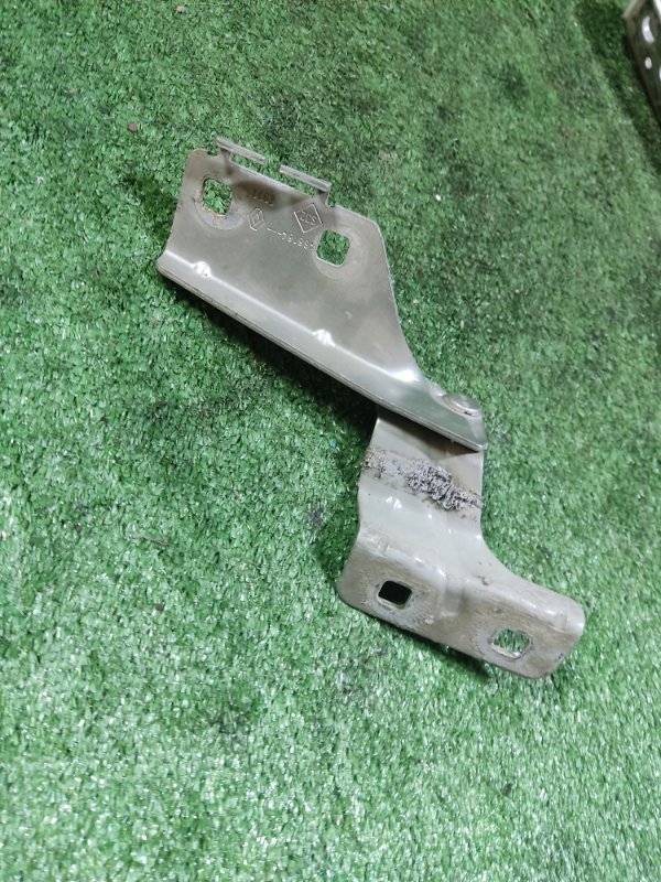 Петля капота Renault Megane 2