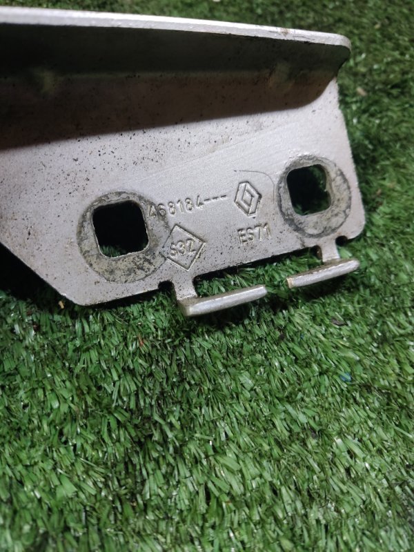 Петля капота Renault Megane 2