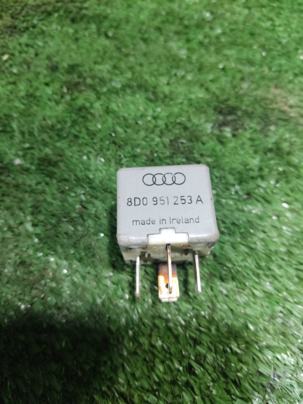 Реле Audi A6 C5