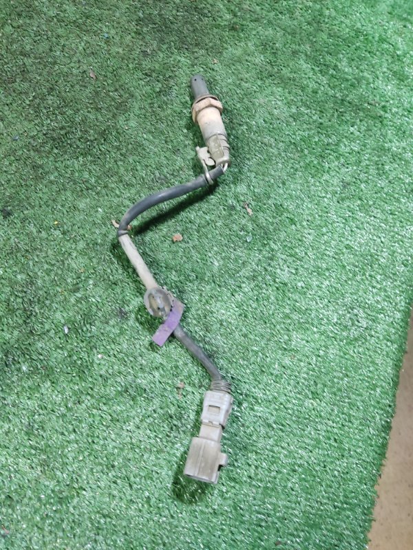 Датчик кислородный Toyota Auris