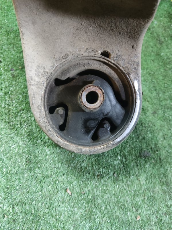 Опора кпп Nissan Almera Classic 2008 B10