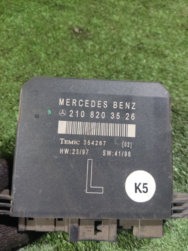 Блок комфорта двери Mercedes Benz W202