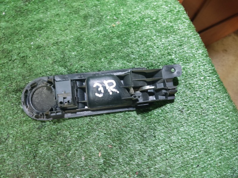 Ручка двери внутренняя Volkswagen Golf 4