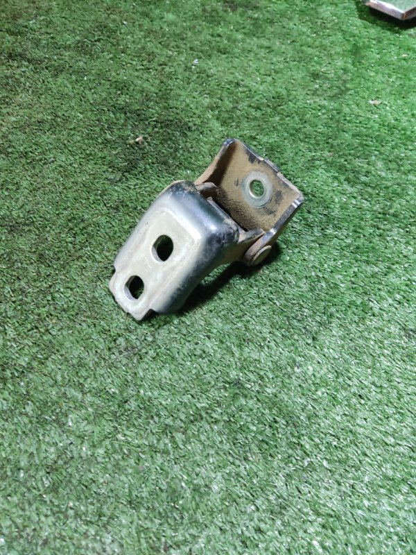 Петля двери Renault Megane 3