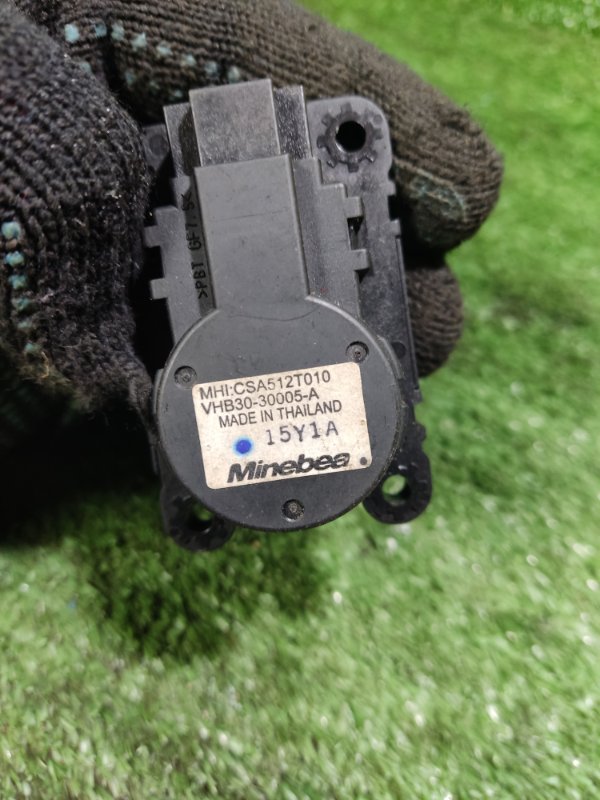 Моторчик заслонки отопителя Mitsubishi ASX