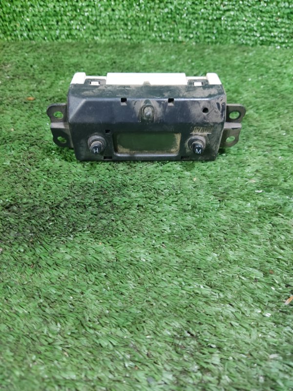 Часы Ford Focus 1
