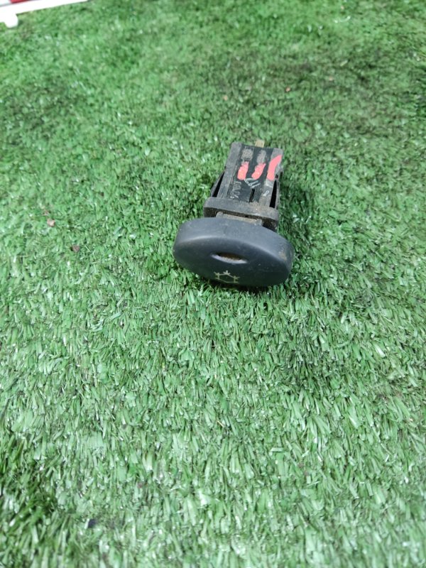 Кнопка кондиционера LADA Kalina