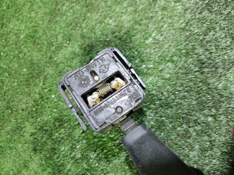 Переключатель поворотов LADA Kalina