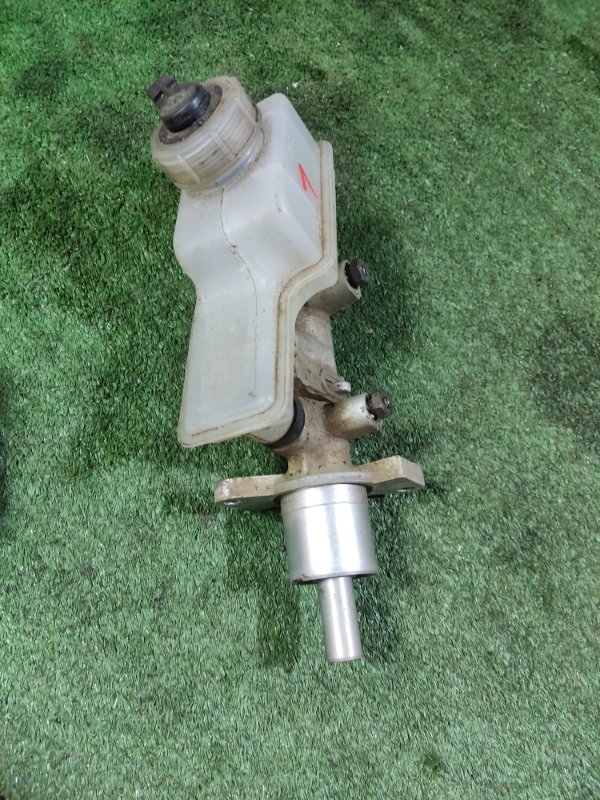 Главный тормозной цилиндр LADA Kalina