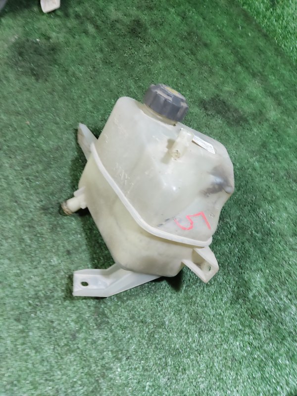 Бачок расширительный LADA Kalina