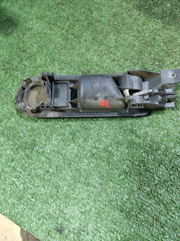 Ручка двери внутренняя Volkswagen Passat B5