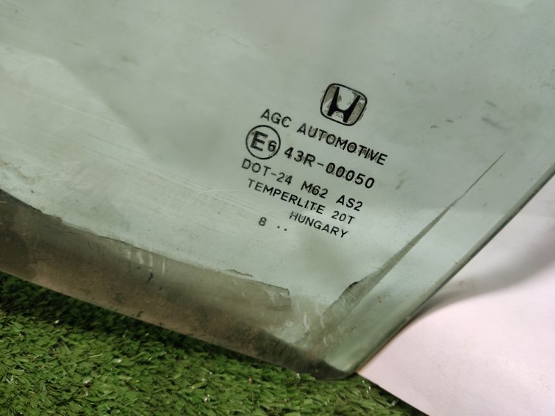 Стекло переднее левое Honda CR-V 3