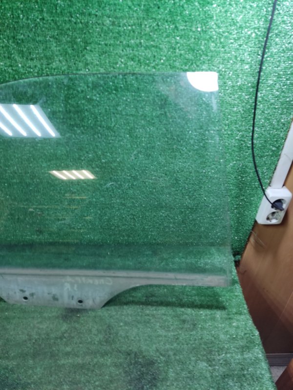 Стекло двери заднее правое kia spectra