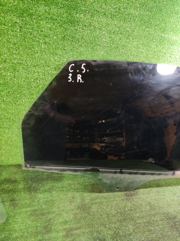 Стекло двери заднее правое Citroen C5
