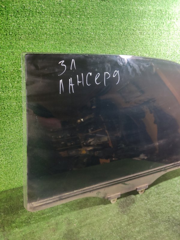 Стекло двери заднее левое Mitsubishi Lancer 9