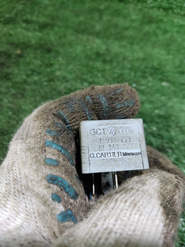 Реле Skoda Fabia 2009 2