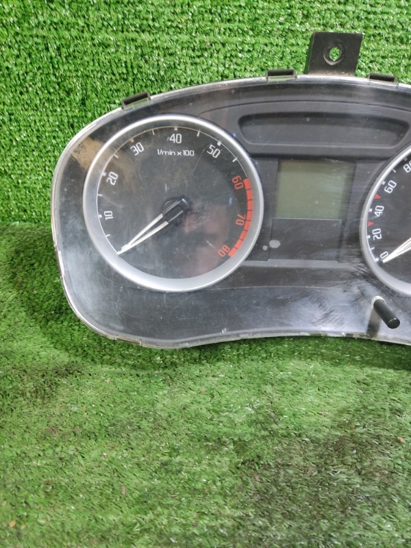 Панель приборов Skoda Fabia 2009 2