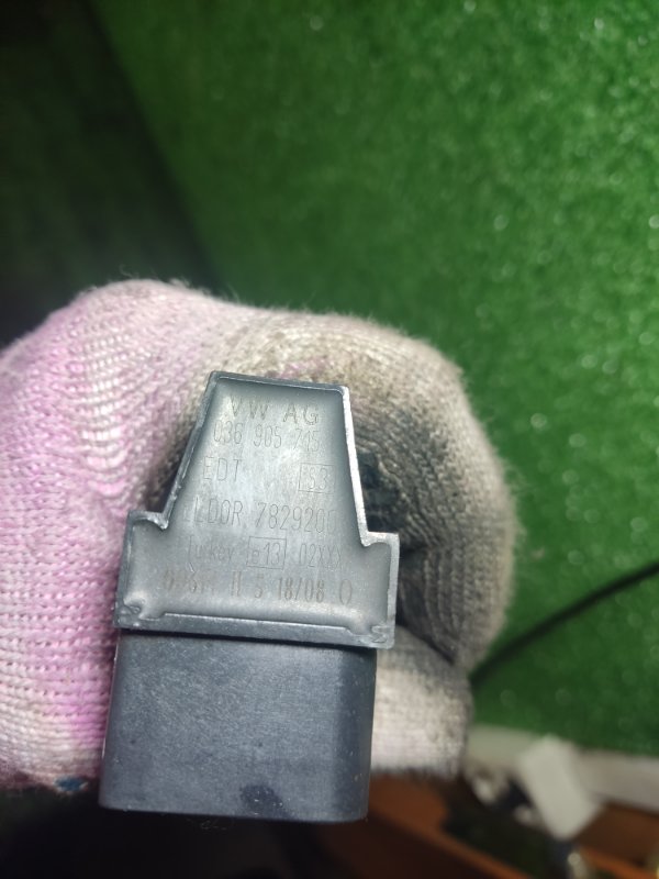 Катушка зажигания Volkswagen Golf 1K5