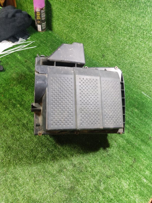 Корпус воздушного фильтра Land Rover Discovery 2006 3